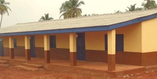 6 unit classroom block at Asokore