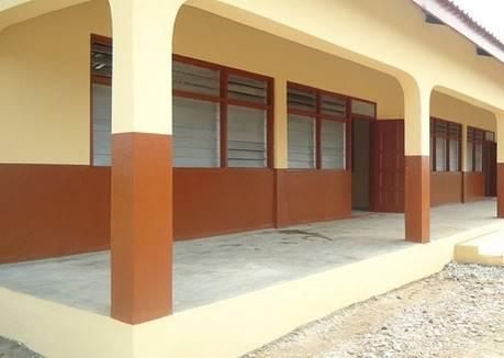 6 unit classroom block at esakyir