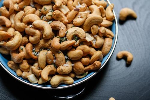 cashew nut 