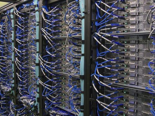 computer-server-mainframe-computer-cable